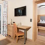 Hotel Seehotel St Hubertus 3*
