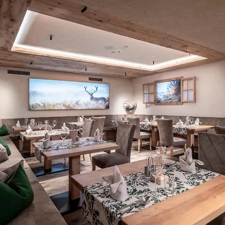 Seehotel St Hubertus فندق بيرتيساو