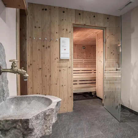 Ξενοδοχείο Seehotel St Hubertus 3*