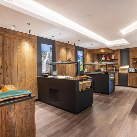 Ξενοδοχείο Seehotel St Hubertus 3*