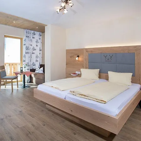 Seehotel St Hubertus 3* Pertisau