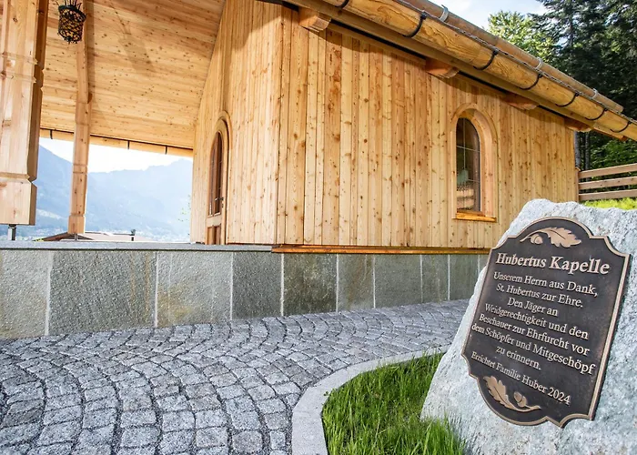 Seehotel St Hubertus 佩尔蒂绍