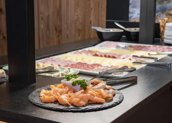 Seehotel St Hubertus 佩尔蒂绍