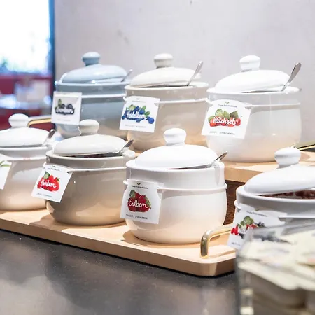 Hotel Seehotel St Hubertus 3*