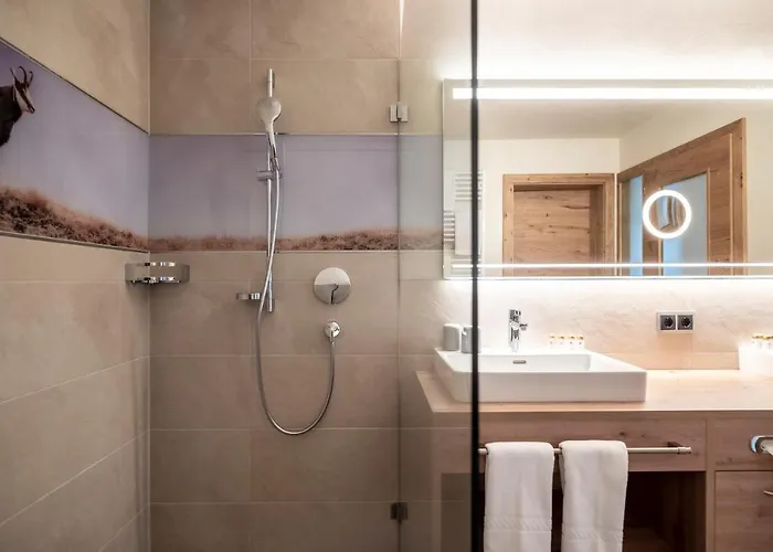 Seehotel St Hubertus فندق بيرتيساو