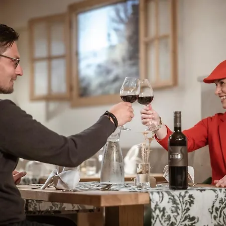 Seehotel St Hubertus Pertisau