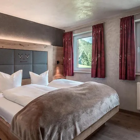 Szálloda Seehotel St Hubertus 3*