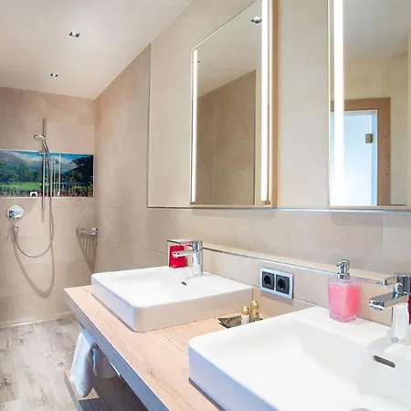 Seehotel St Hubertus 3*